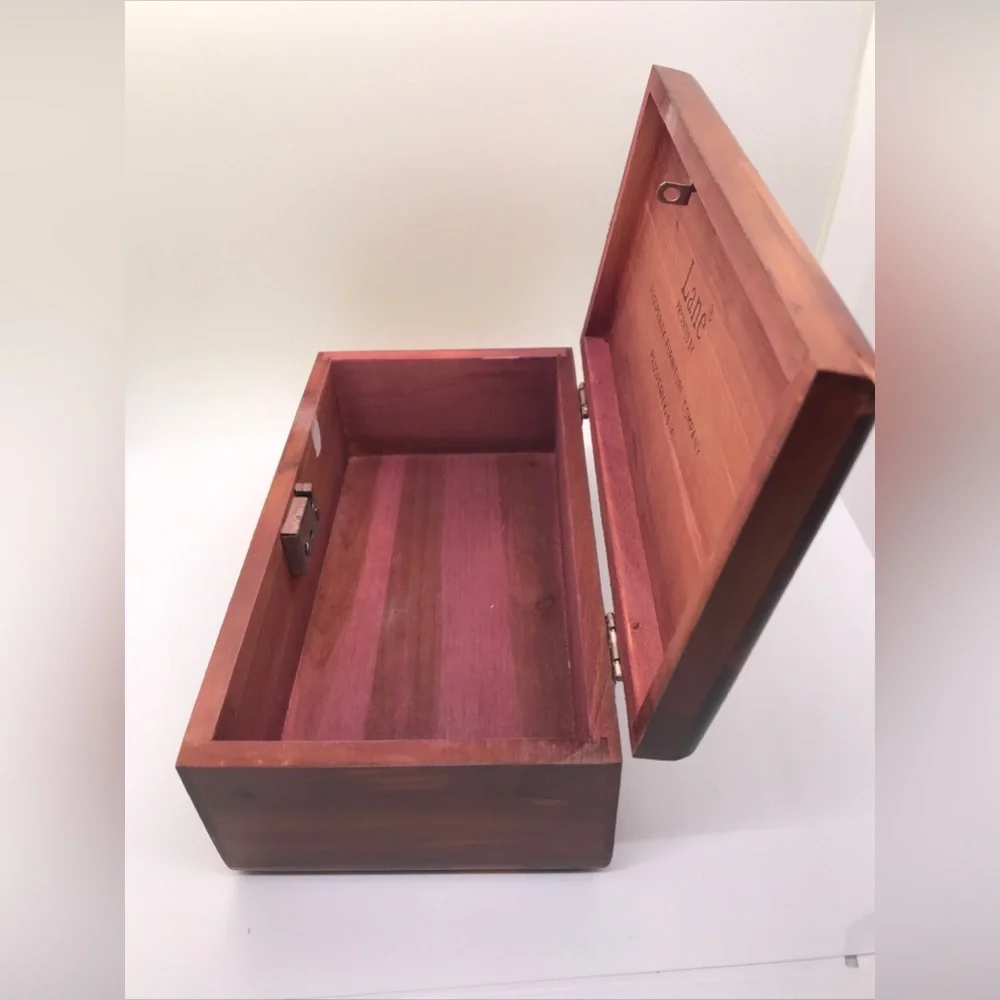 Lane Cedar Stash Trinket Box Prosperity Furniture Company S.C. 9x5x4